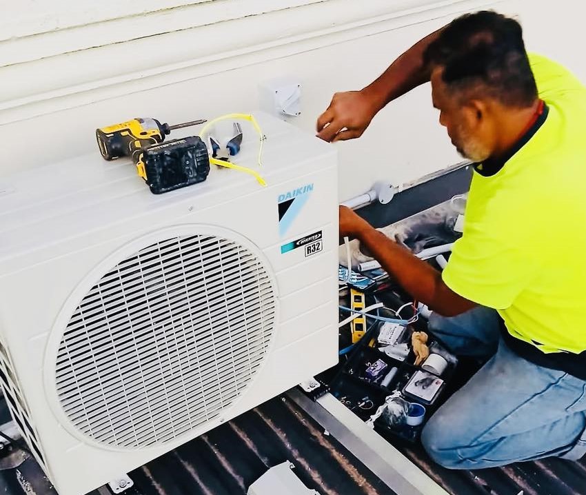 Heat pump and solar installation